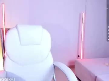 Try our streaming cams variety and talk on a personal level with our adorable girls streamers, showing off their bountiful shapes and dildos.