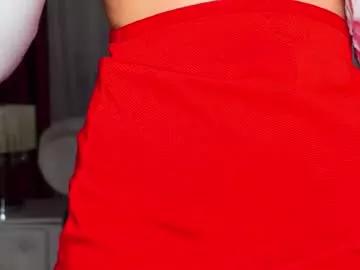 ninacrystal from Chaturbate