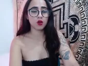 Ninakravtz from Chaturbate