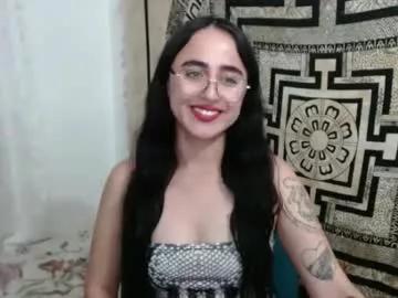 Ninakravtz from Chaturbate