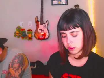 Ninapellegrini17 from Chaturbate