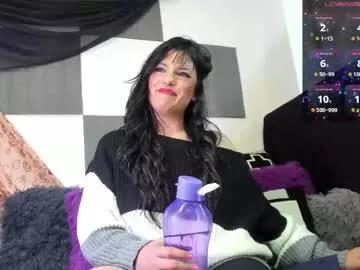 ninawilliams1_ from Chaturbate