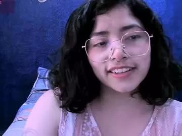 ninayellow from Chaturbate