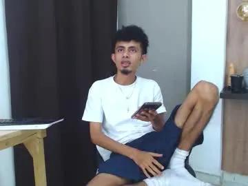 noah_the_kingmaster from Chaturbate is Freechat