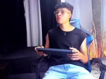 noro_333 from Chaturbate