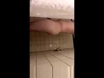 nunyabuissness3133 from Chaturbate