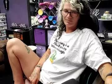 oddywithabody from Chaturbate