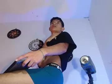 officialdominic from Chaturbate is Freechat