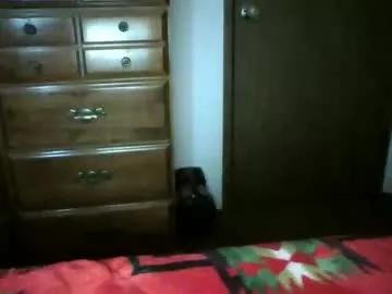 oghotblonde33 from Chaturbate