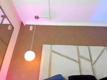 oh_hollyy from Chaturbate