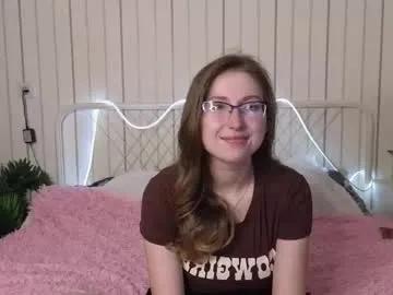Oliviavele from Chaturbate