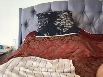 paradise_bird01 from Chaturbate
