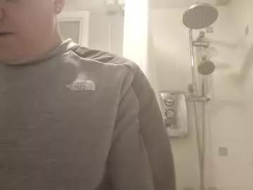 Peachesandsteve69 from Chaturbate