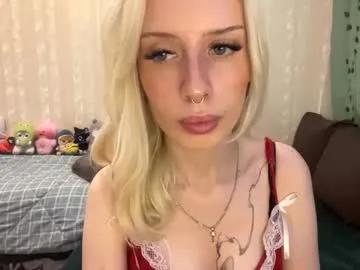 Pennyczubakowski from Chaturbate