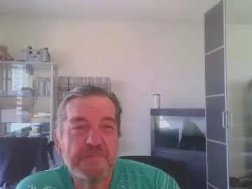 peperoni165908 from Chaturbate