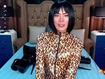 pettie_bigload from Chaturbate