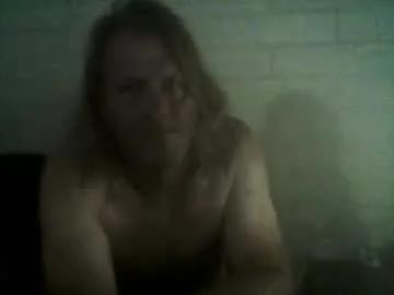Pevinu from Chaturbate