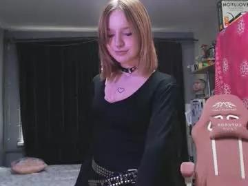 Piginnya from Chaturbate