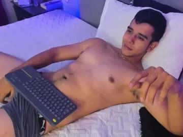 Pipe_320 from Chaturbate