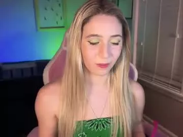 Piperisyourho from Chaturbate