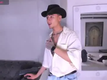 Piperrcry from Chaturbate