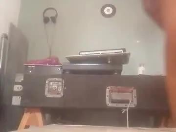 Piratefuckinradioshow from Chaturbate