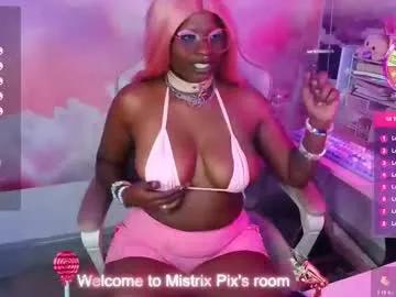 Pixiebob25 from Chaturbate