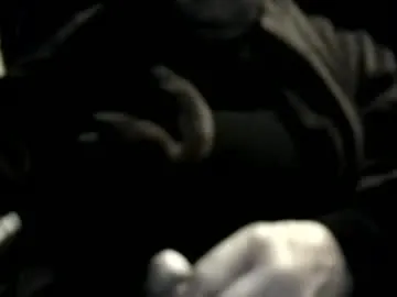 Pleezsukit from Chaturbate