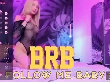 polly_milles from Chaturbate