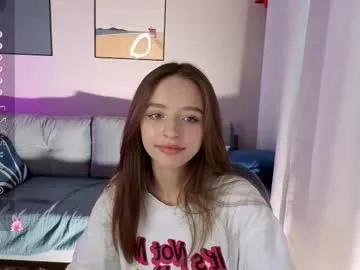Poopl_19 from Chaturbate
