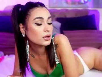 pretty_lia_ from Chaturbate is Freechat