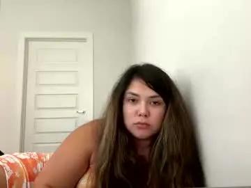 Prettylatinamomma01 from Chaturbate