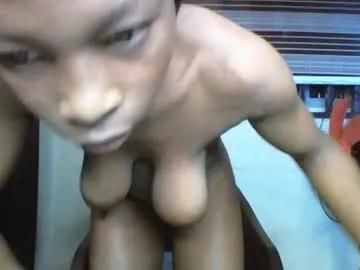 Pussyxxjuice from Chaturbate