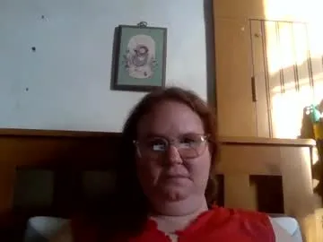 queen211869 on Chaturbate 