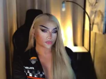 queenarthalia from Chaturbate