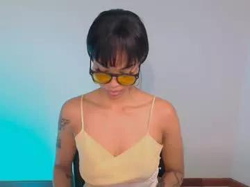 queendom_ing from Chaturbate