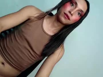 Queenfoxylady from Chaturbate