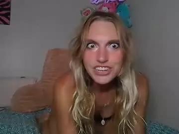queenhazy from Chaturbate