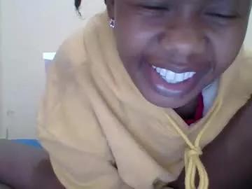 queenleona61 from Chaturbate