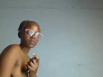queenmerliz331240 from Chaturbate