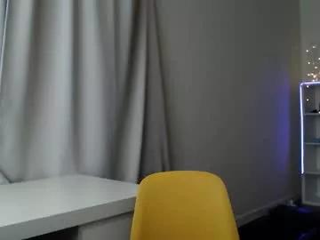 queensy_sins_x from Chaturbate