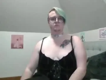 queerlyjaz on Chaturbate 