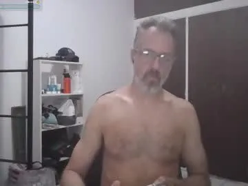 Rafaelsel from Chaturbate