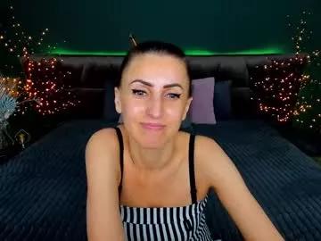 rebecca_diamonds from Chaturbate