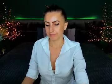 rebecca_diamonds from Chaturbate