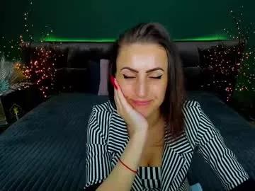 rebecca_diamonds from Chaturbate