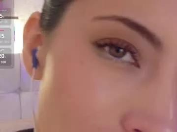 rebeccawhite_meow from Chaturbate
