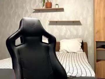 Redbullshine from Chaturbate