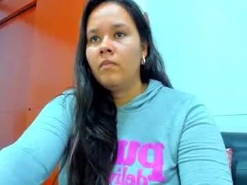 Reina_loren from Chaturbate