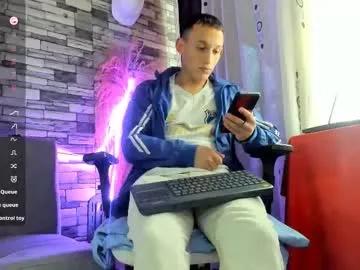 Rey_masterhot from Chaturbate